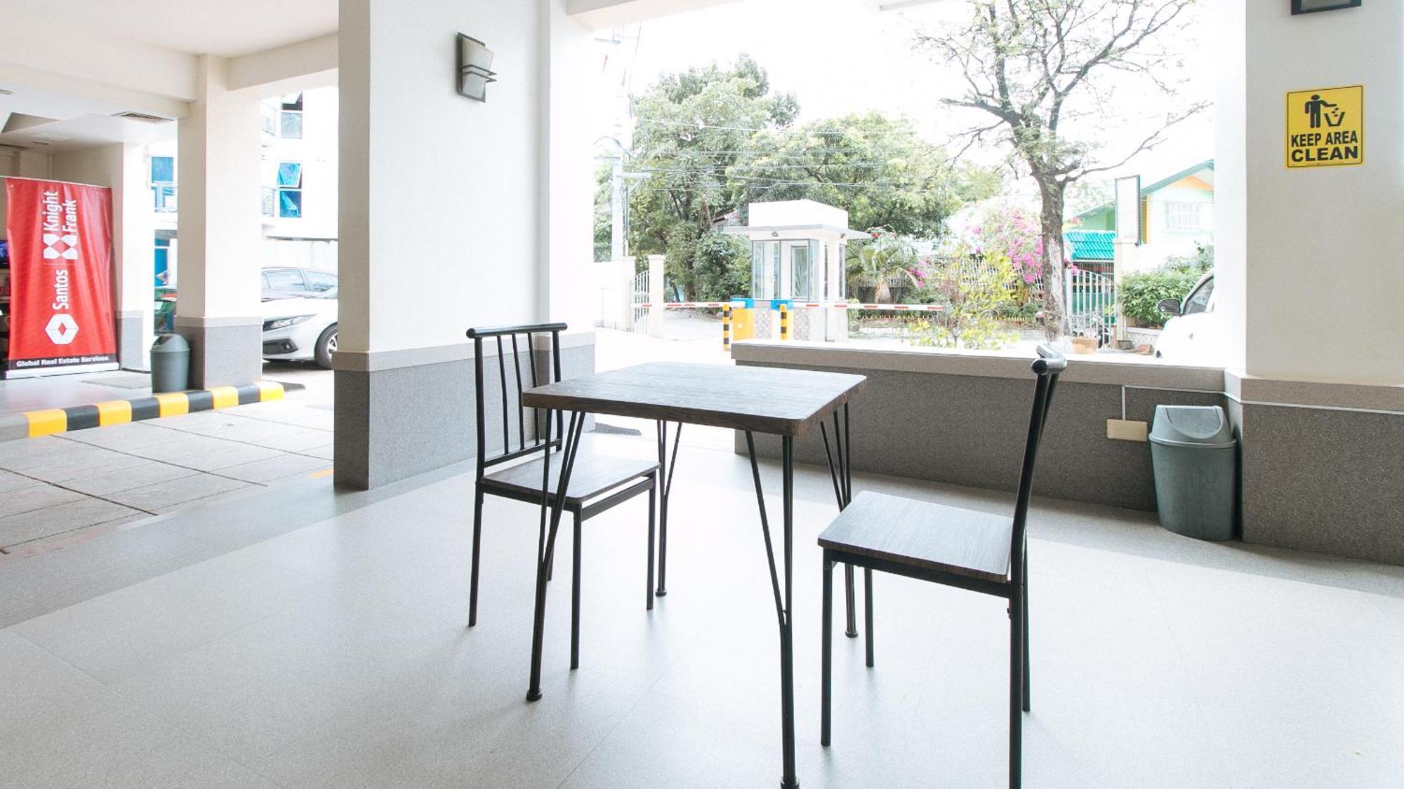 Reddoorz Plus At Alpina Heights Paranaque Paranaque City Exterior foto